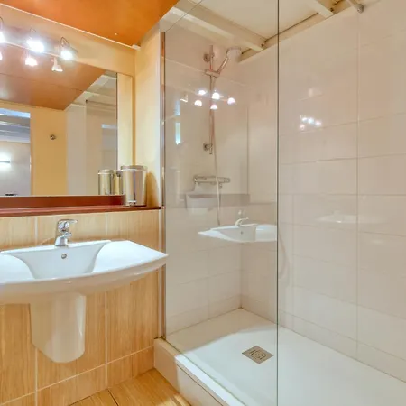 Apartamento Piscine Et 4p 2et *